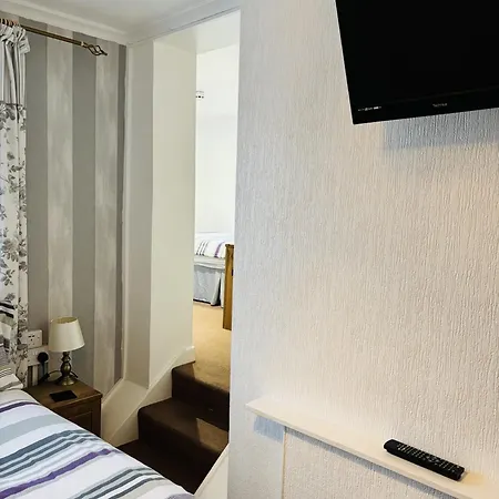 Carnson House 4* Penzance