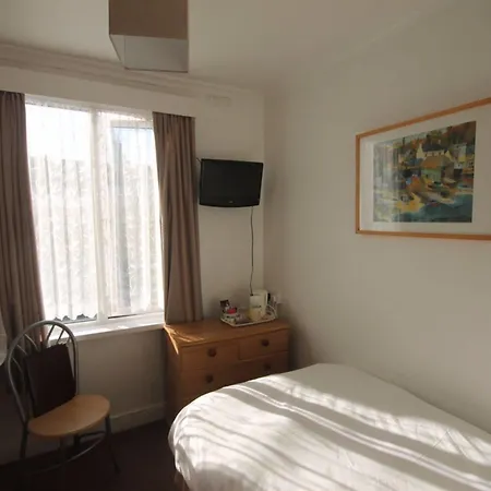Carnson House Bed & Breakfast